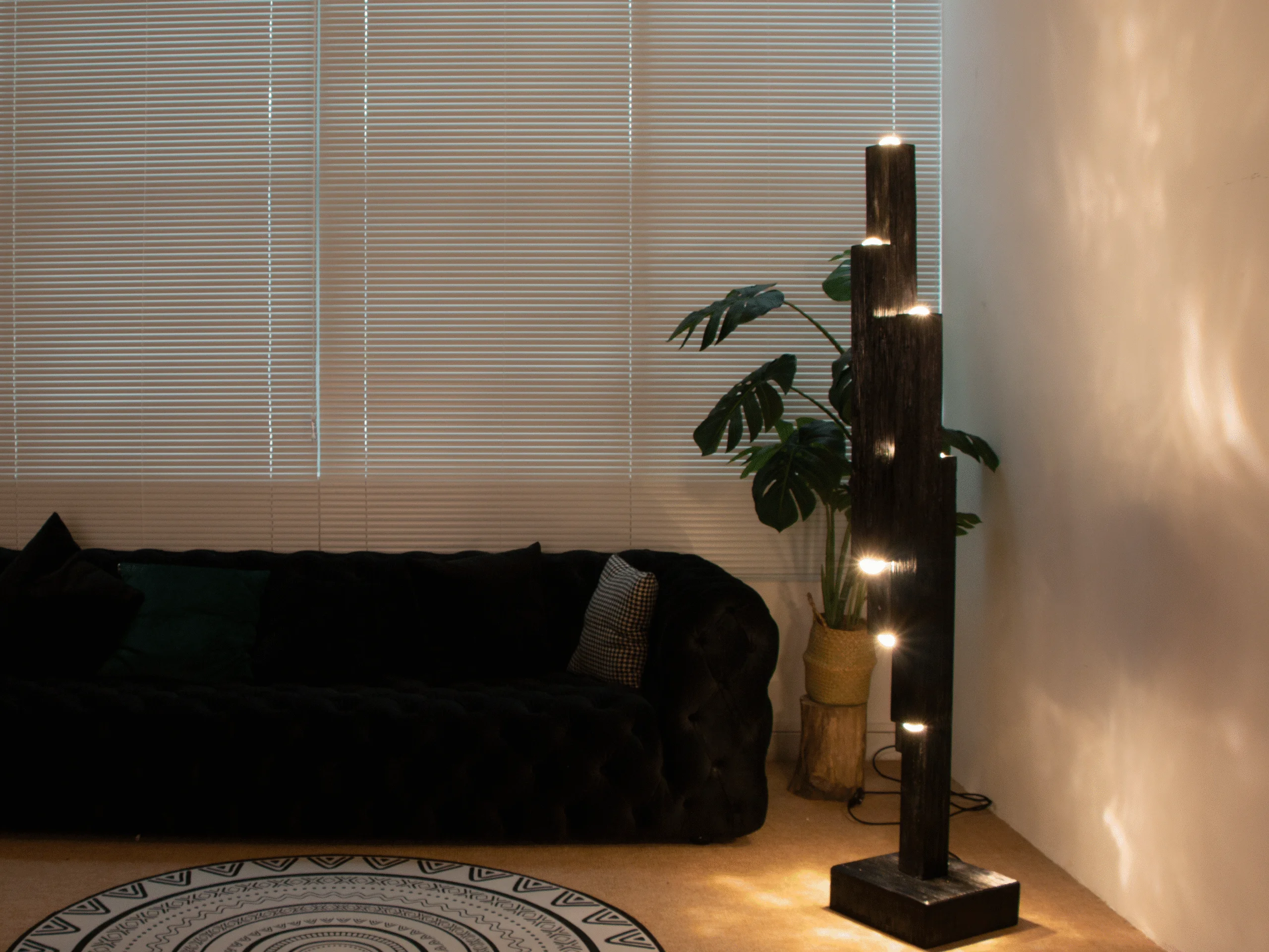 Apex Natural Solid Wood Artistic Floor Lamp2 scaled – Flowlight Design Apex Natural Solid Wood Artistic Floor Lamp2 scaled | Flowlight Design